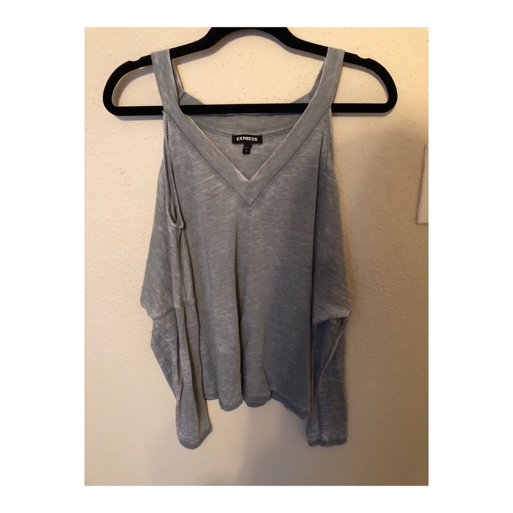 Express cold shoulder long sleeve tee